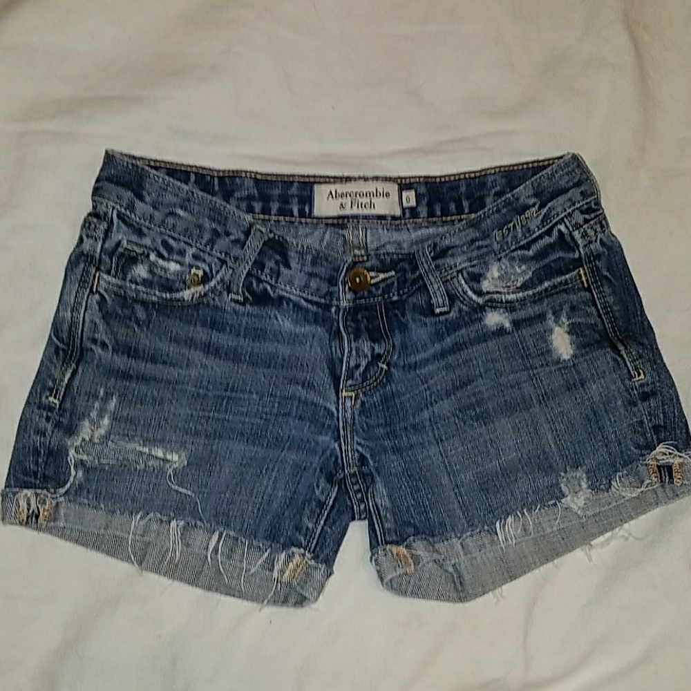 Abercrombie & Fitch Distressed Shorts *Price Drop* - Picture 1 of 4